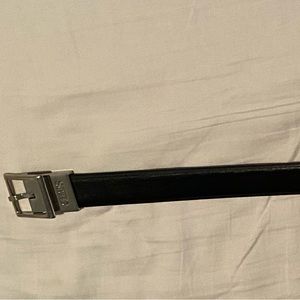 Chaps Boys Medium (26-28) reversible brown/black belt